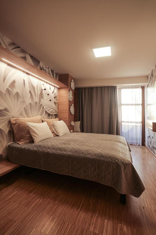Par Pokoju Microhotel Zlín Eksteriør billede